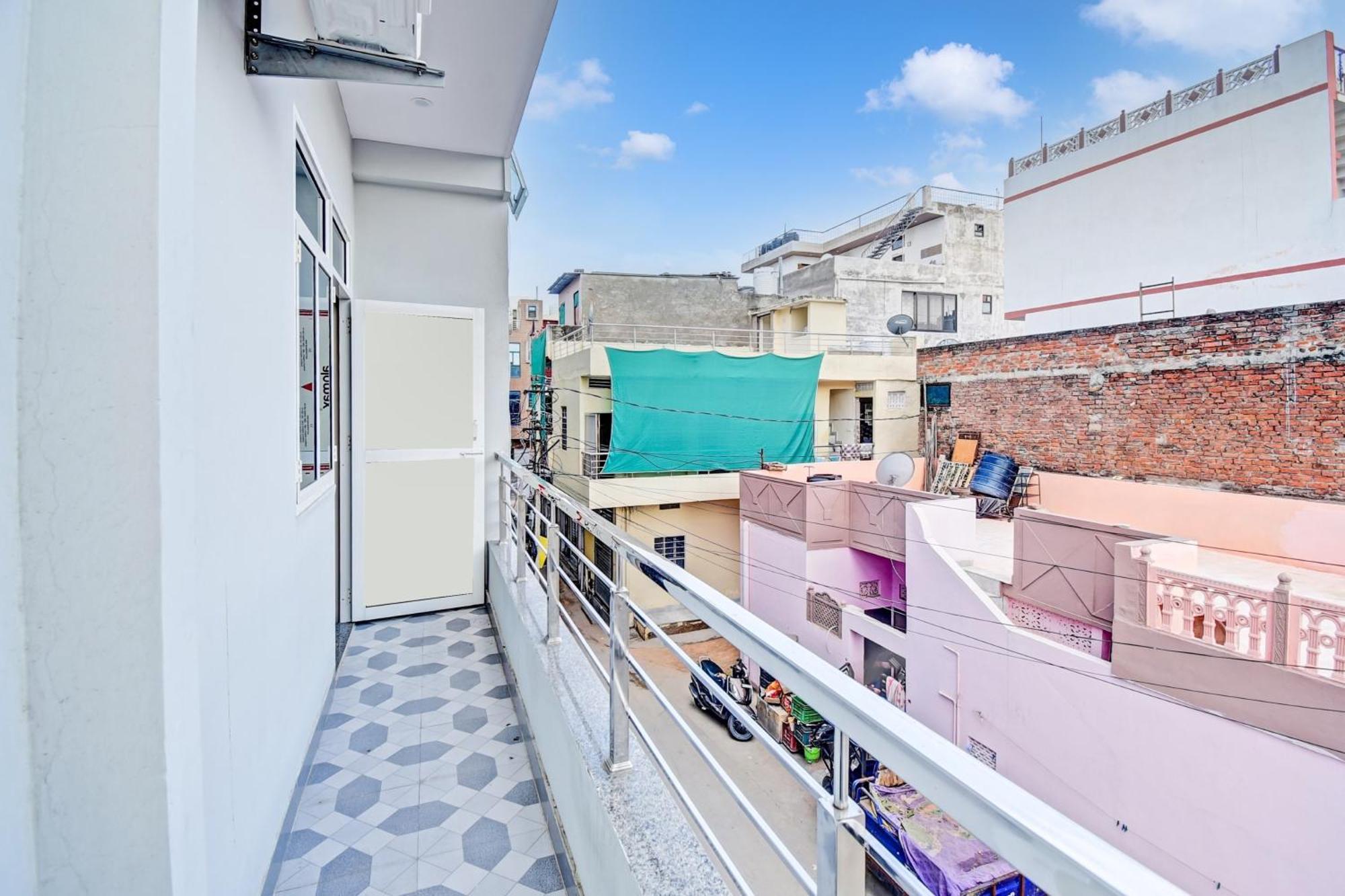 Hotel O Hrd Guest House & Homestay Τζαϊπούρ Εξωτερικό φωτογραφία